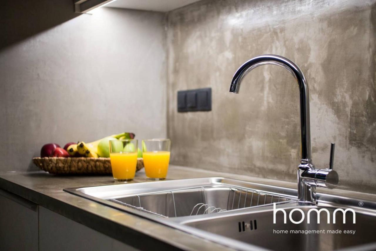 Unique Urban Homm Studio In Piraeus, Alkiviadou Apartment Luaran gambar